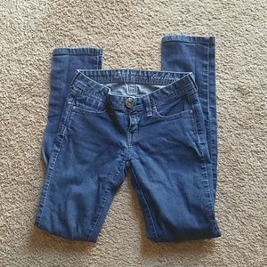 Low rise jeans